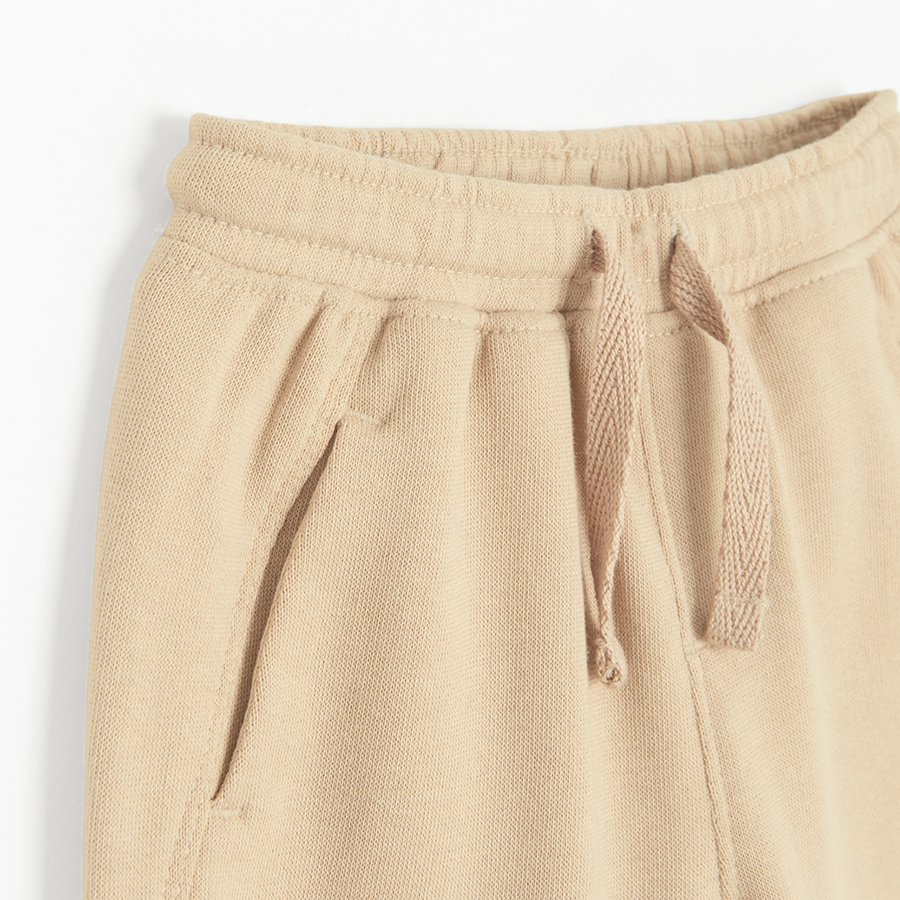 JOGGING PANTS