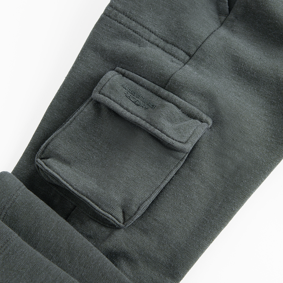 JOGGING PANTS