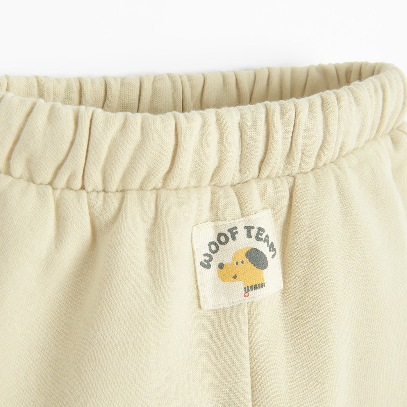 JOGGING PANTS