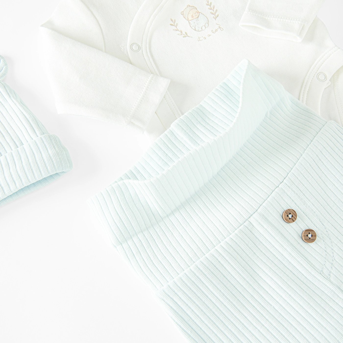 CLOTHING SET