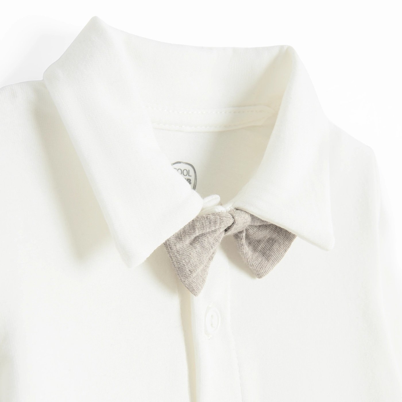 CLOTHING SET