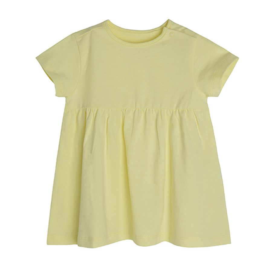 Yellow short sleeve dress