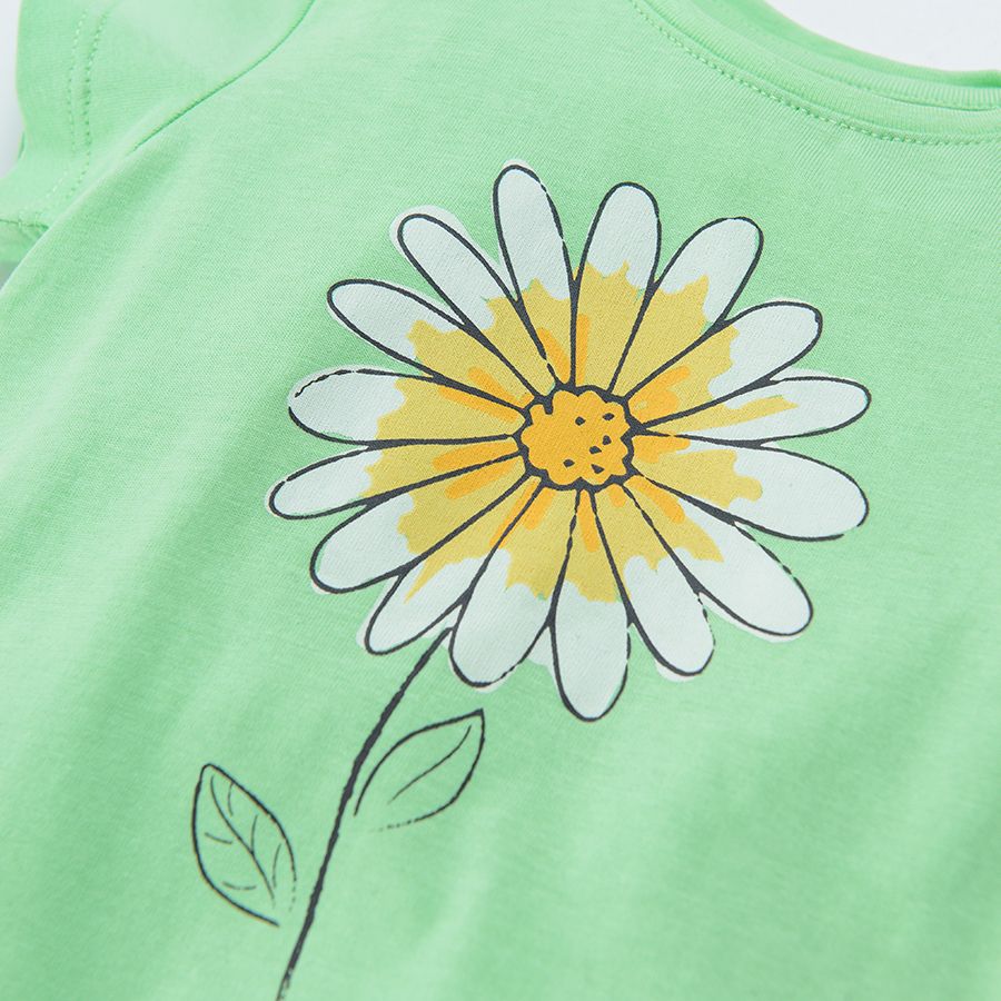 Short sleeve blouse with daisy print