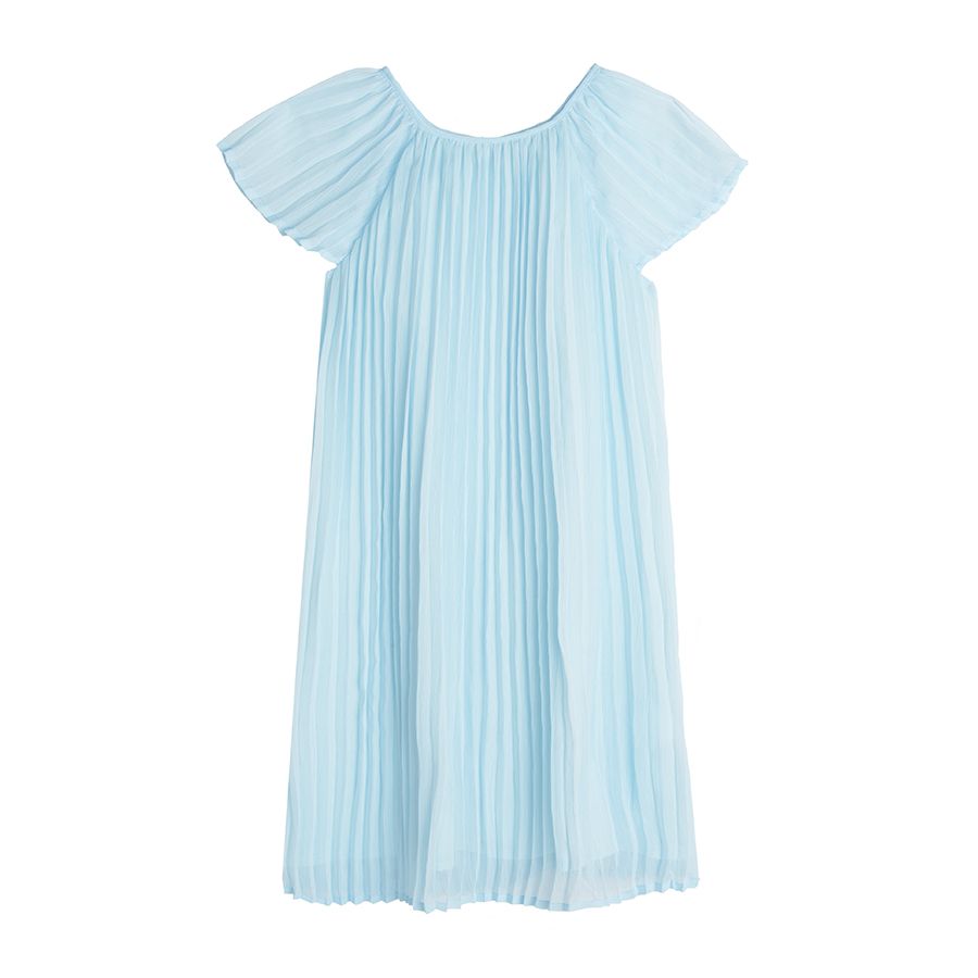 Light blue pleated short sleeve dress