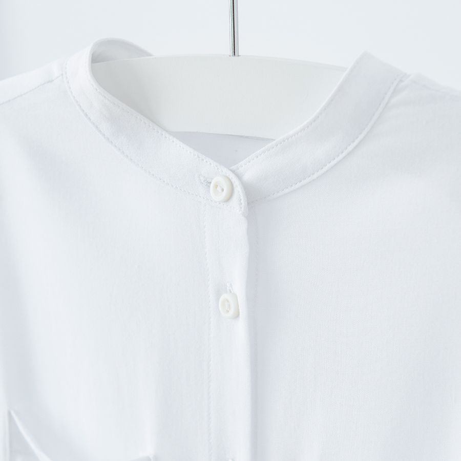 Πουκάμισο μακρυμάνικο λευκό με κουμπιά, τσέπες και δέσιμο στο τελείωμα