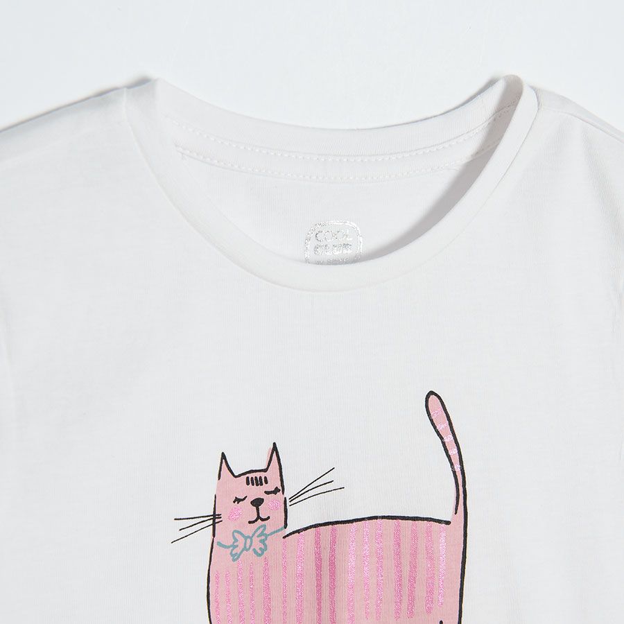 White short sleeve T-shirt with cat print