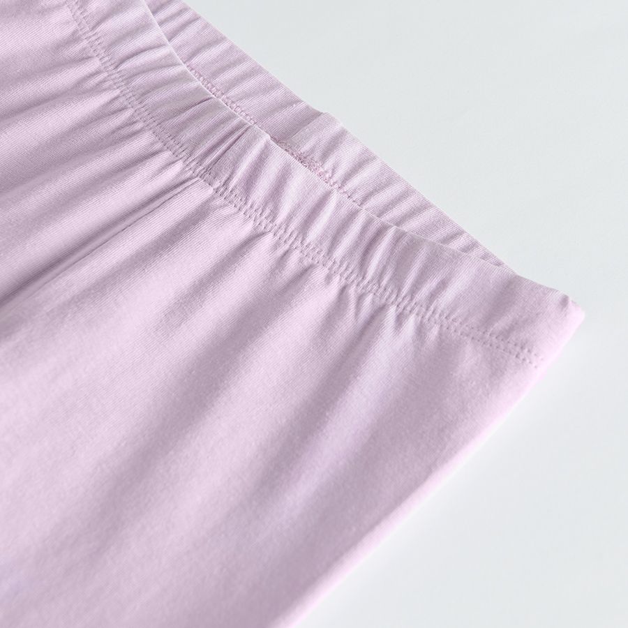 Light violet leggings