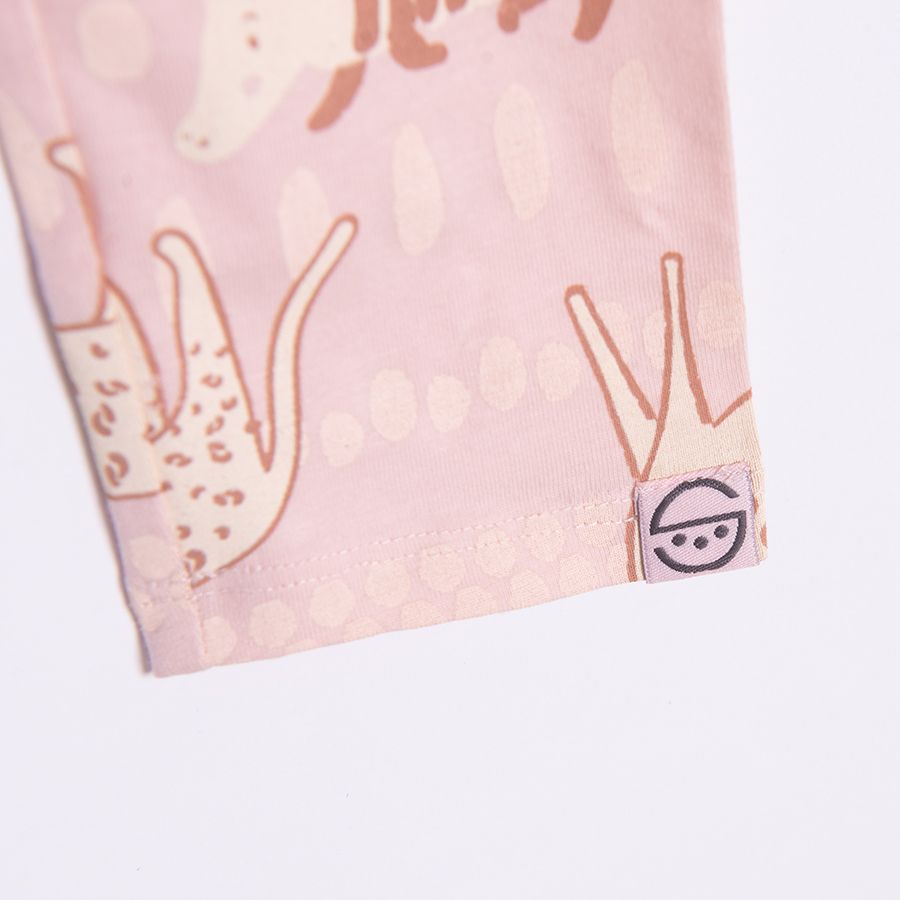 Pink leggings with wild animals print