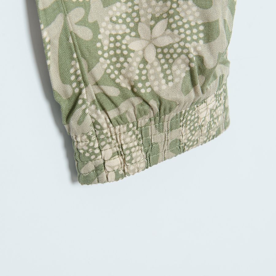 Tuquoise wide trousers with white flower patterns