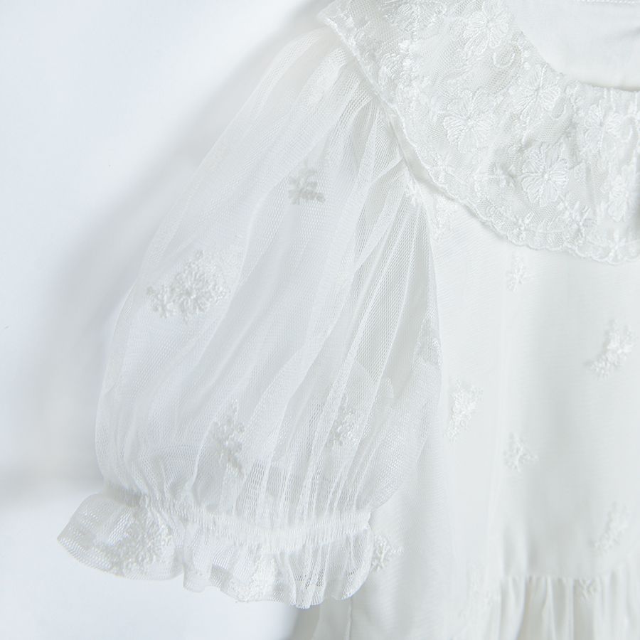 Φόρεμα κοντομάνικο λευκό με βολάν και γιακά