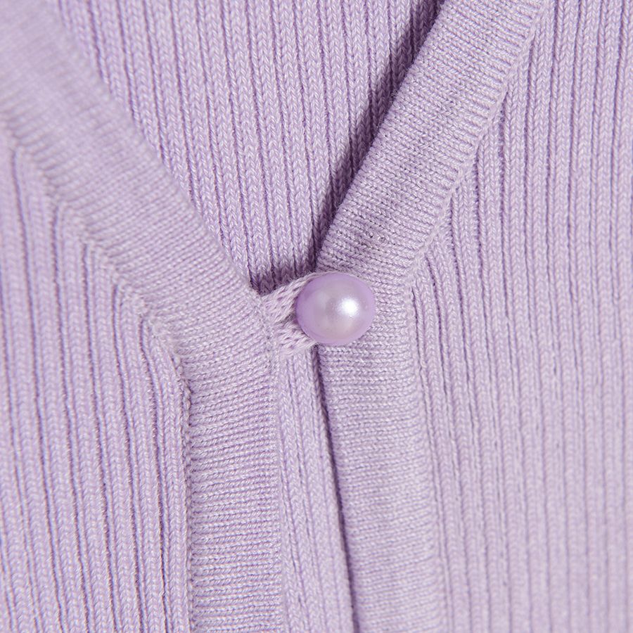 Lilac cardigan with one buttons