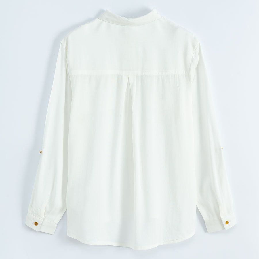 White button down shirt