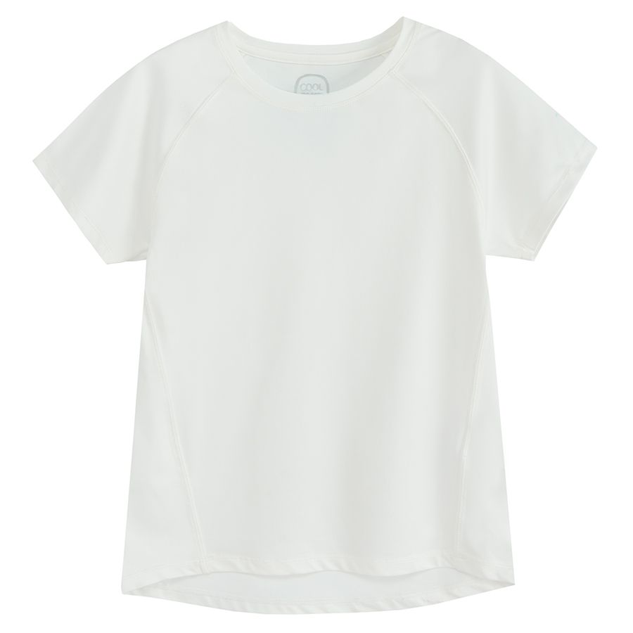 White short sleeve T-shirt, shorts and purple backpack