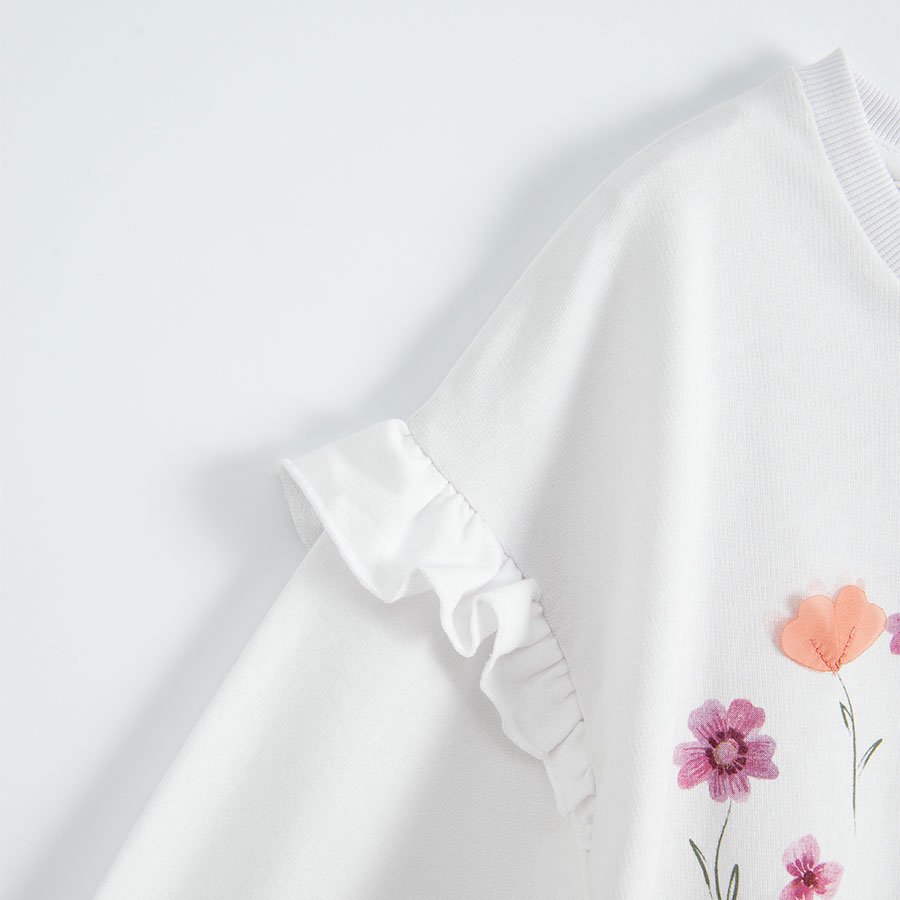 White sweatshirt with flower prints