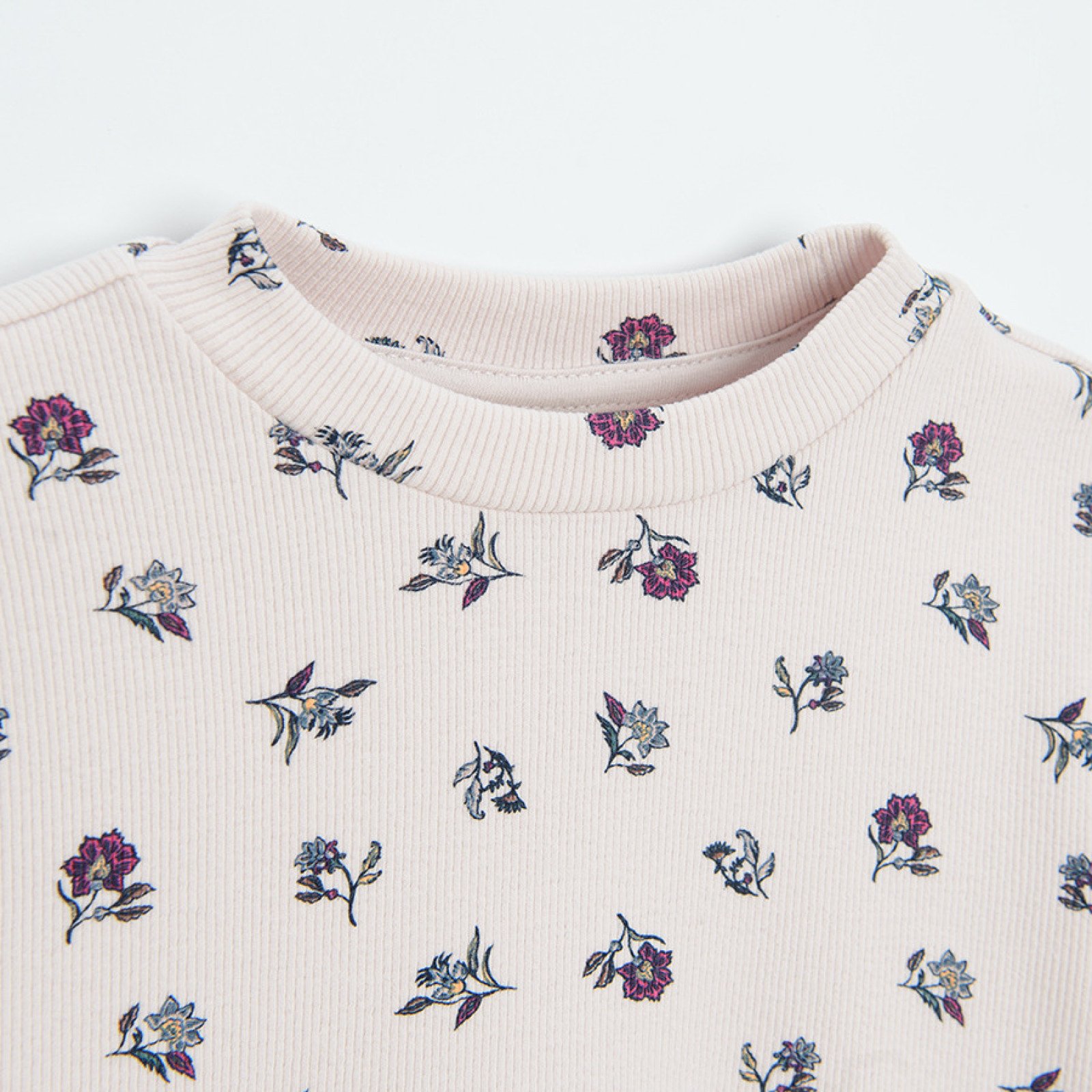 Pink with flowers print long sleeve blouse