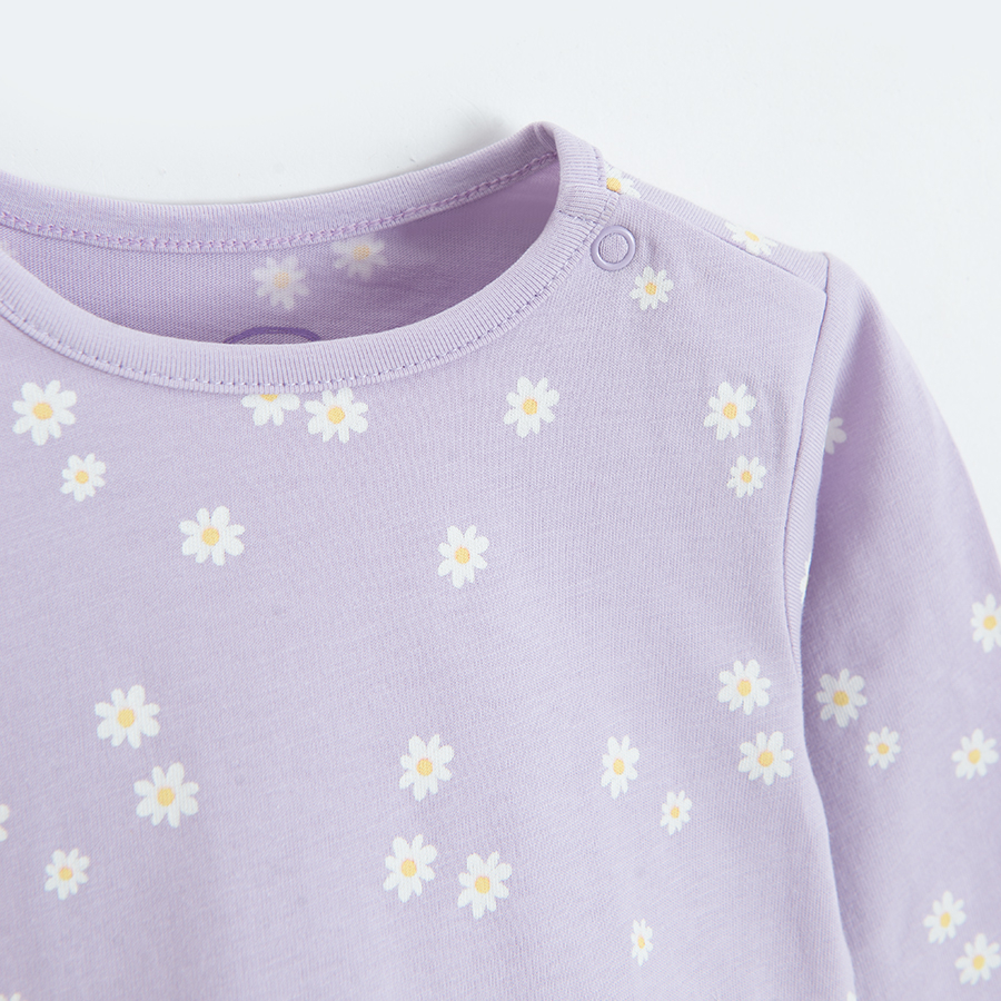 Purple long sleeve dress with white daisies print