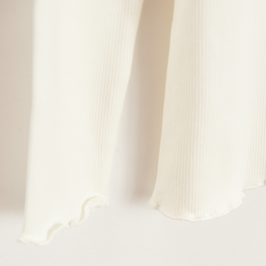 White long sleeve blouse