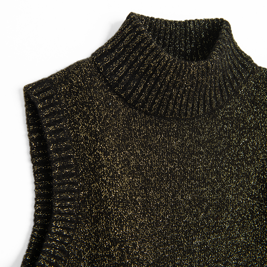Black vest