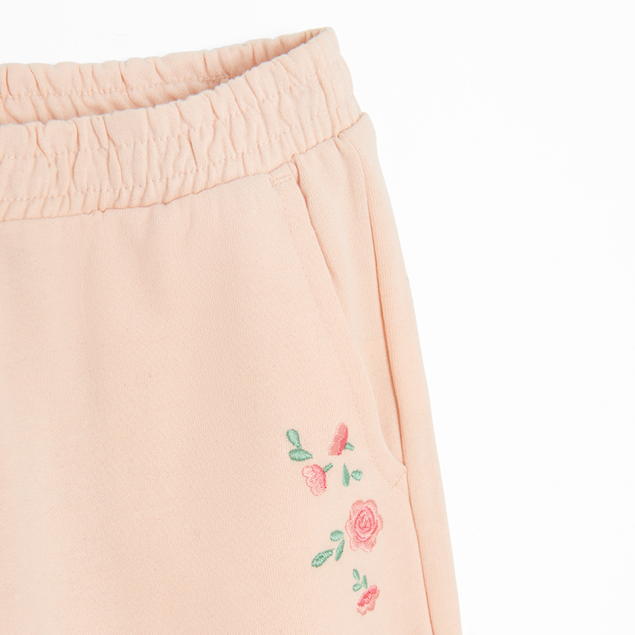 JOGGING PANTS