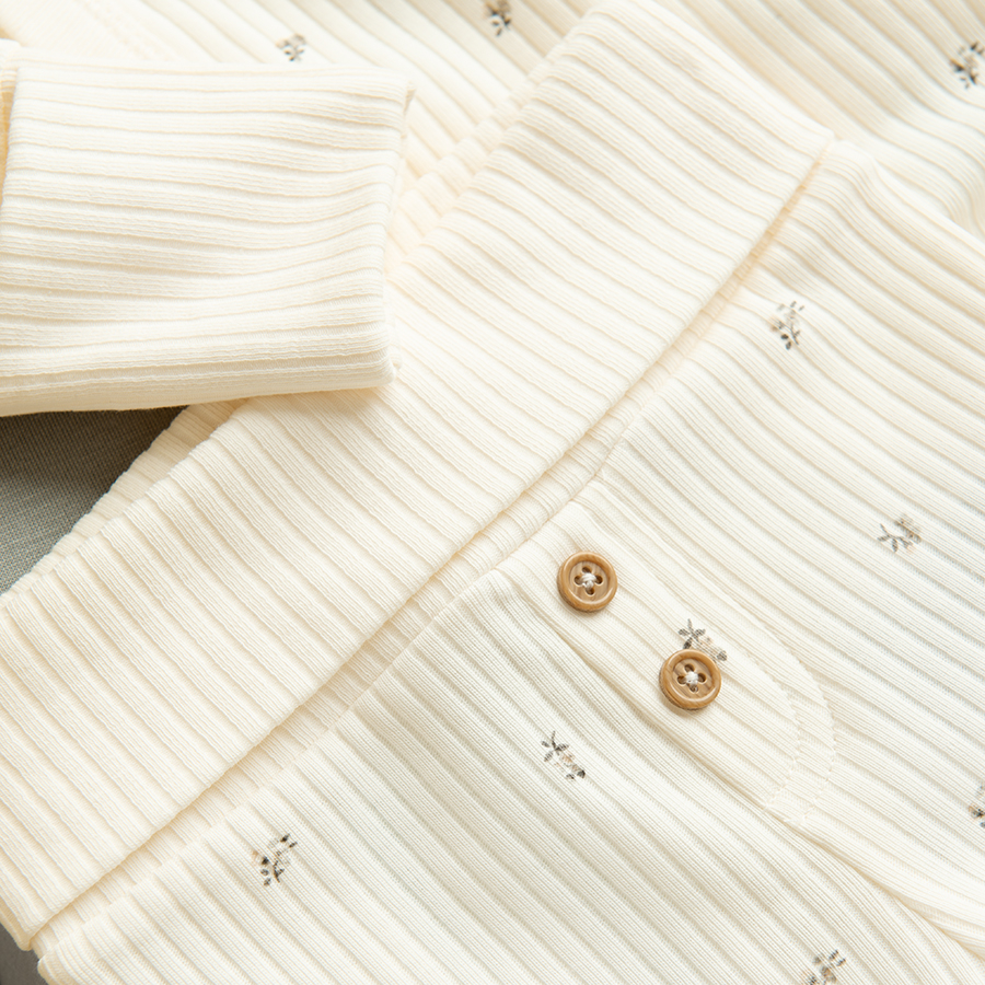 CLOTHING SET
