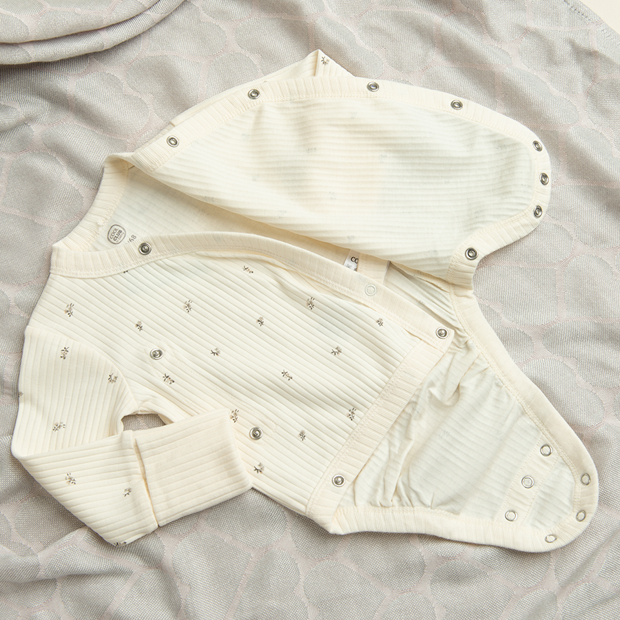 CLOTHING SET