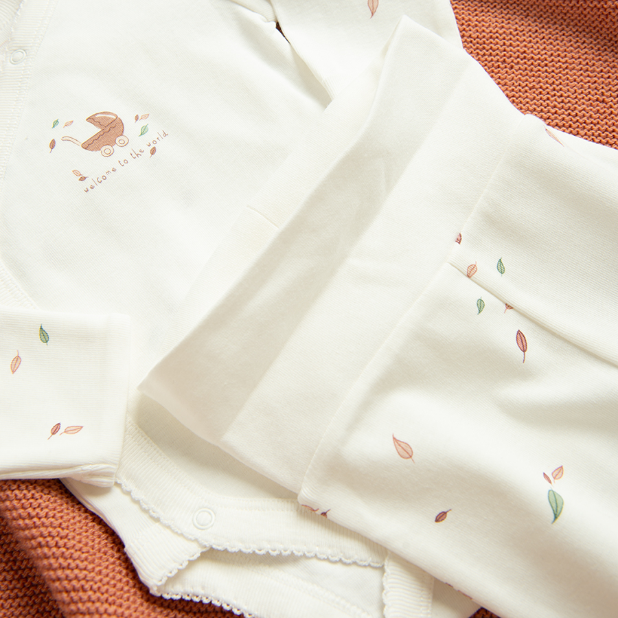 CLOTHING SET