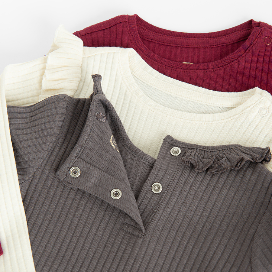 CLOTHING SET