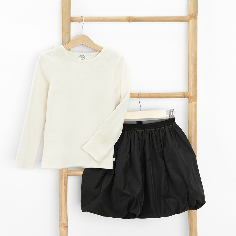CLOTHING SET