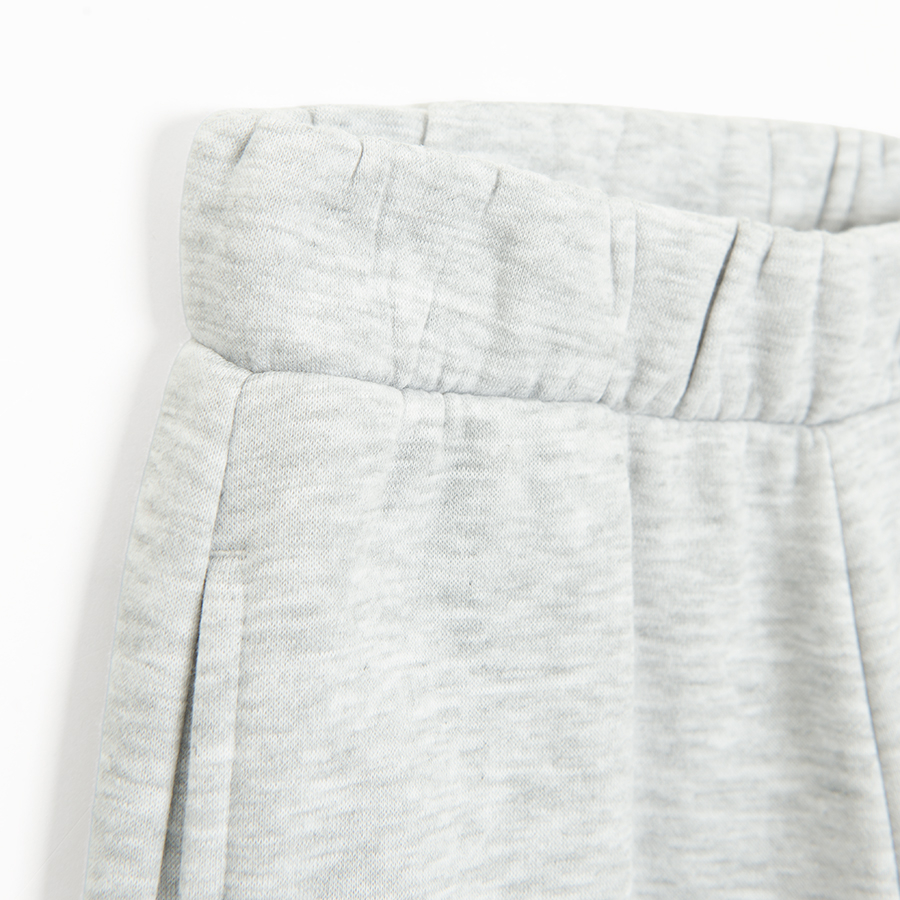 JOGGING PANTS