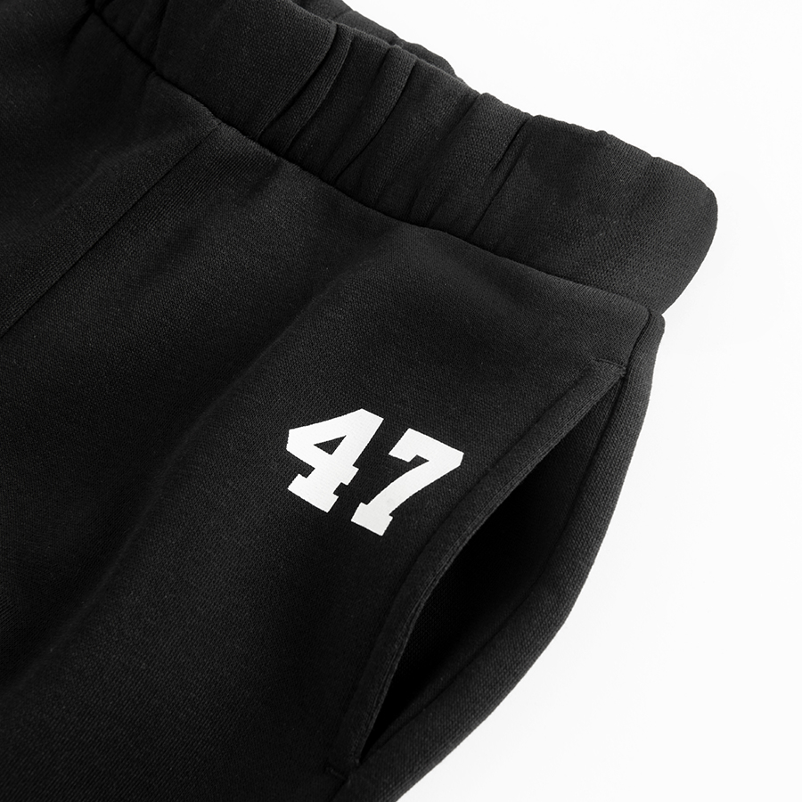 JOGGING PANTS