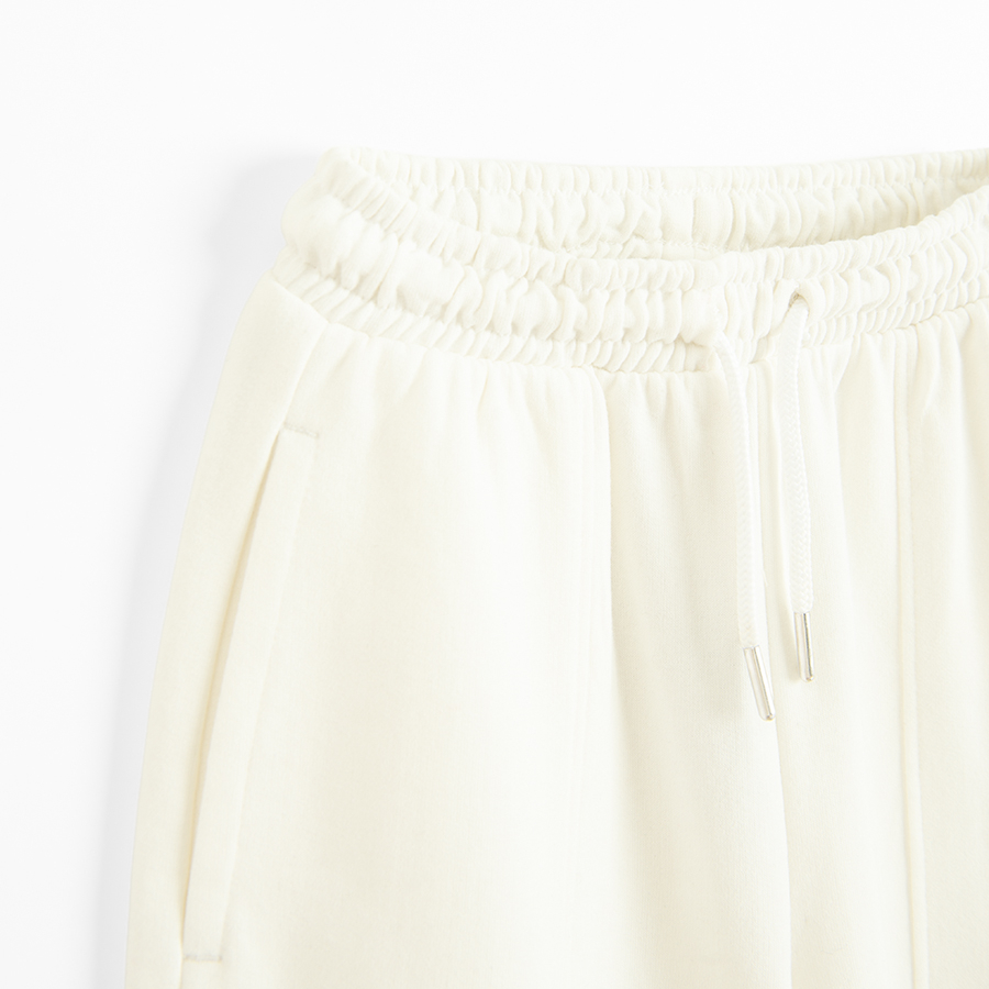 JOGGING PANTS