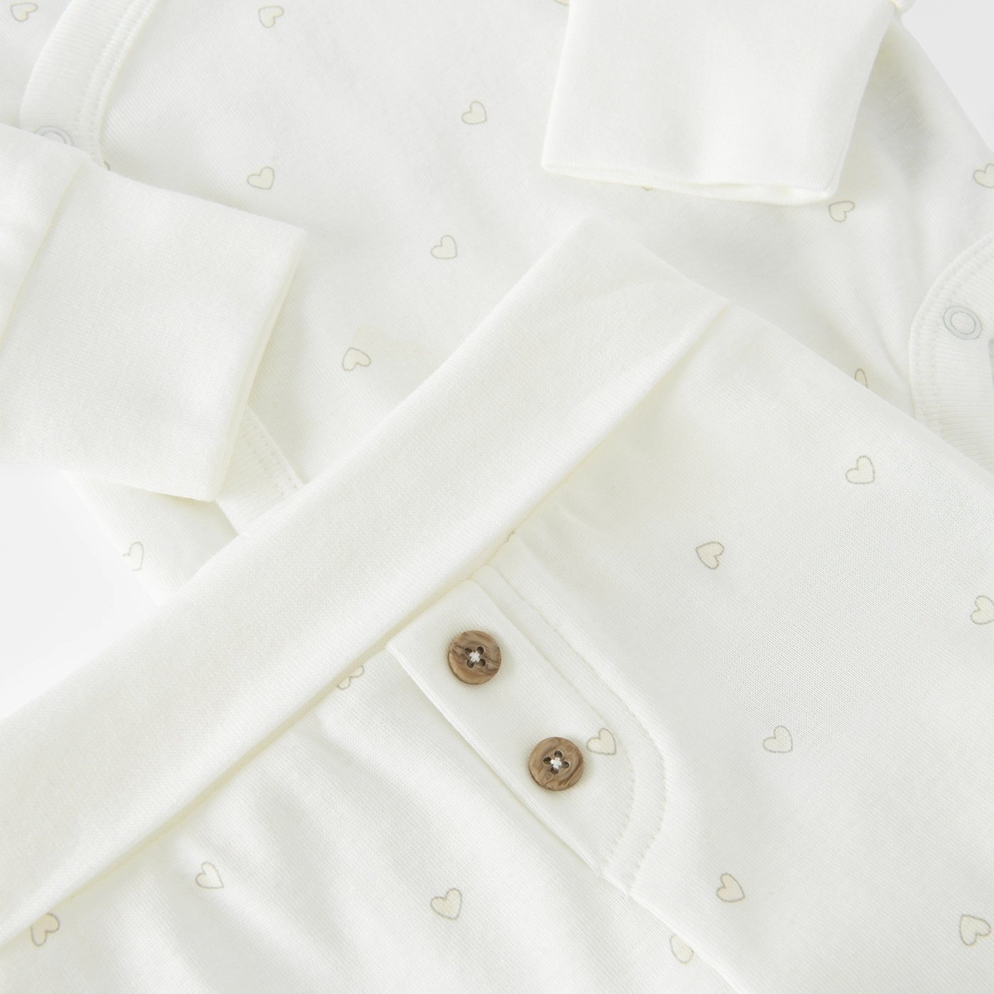 CLOTHING SET