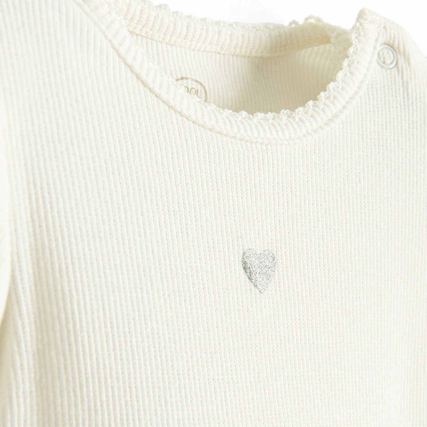CLOTHING SET