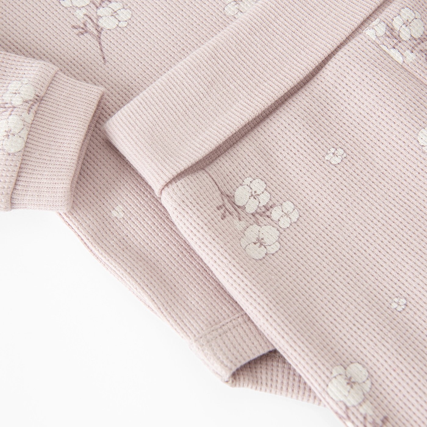 CLOTHING SET