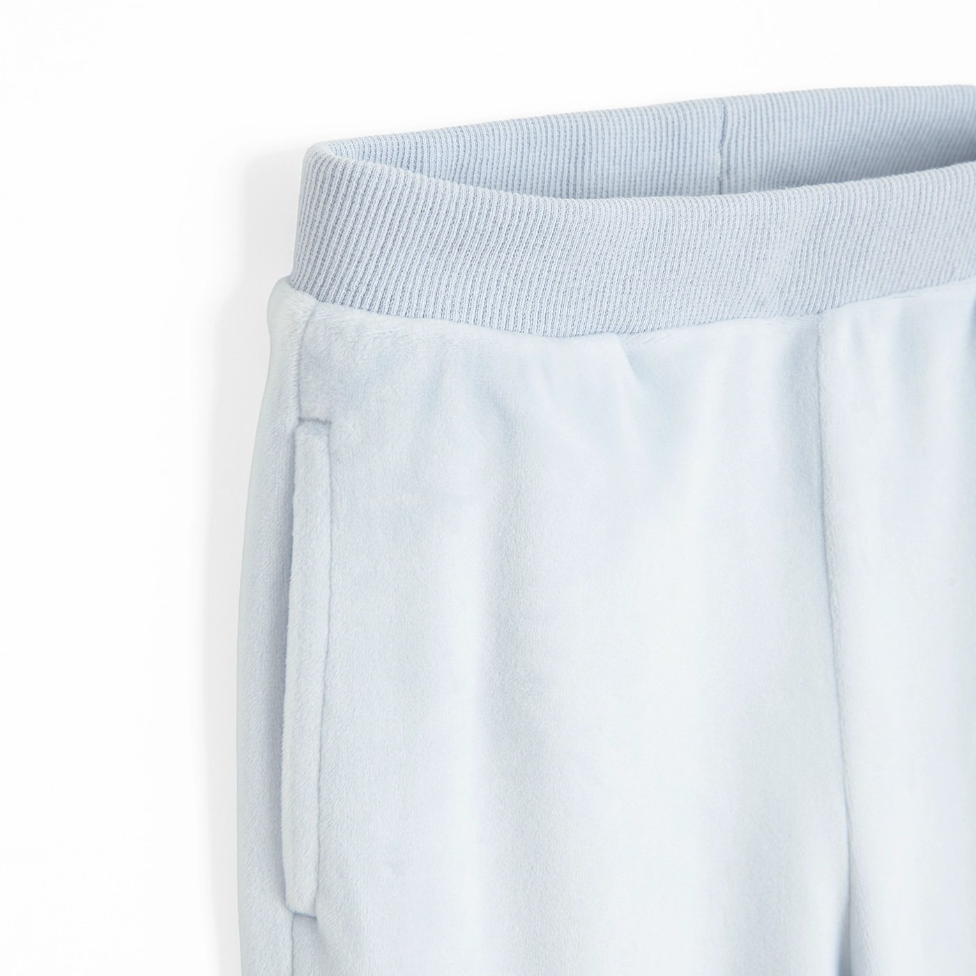 JOGGING PANTS