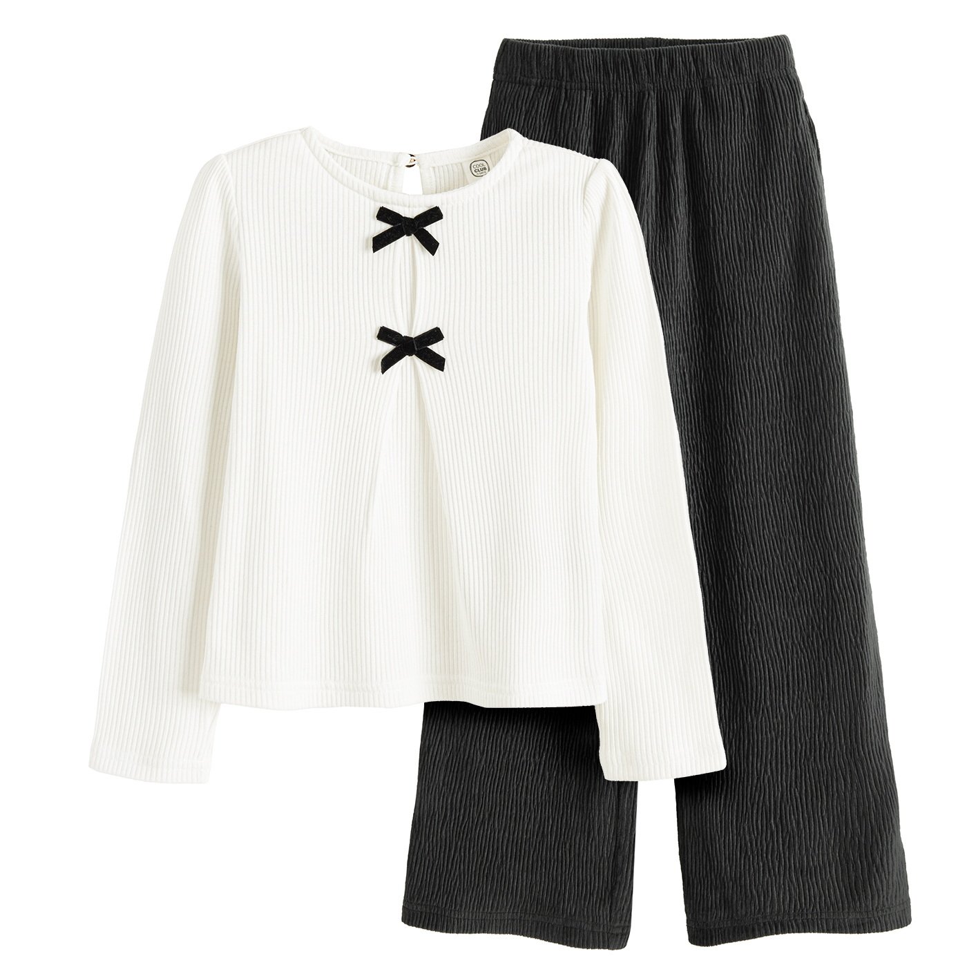 CLOTHING SET