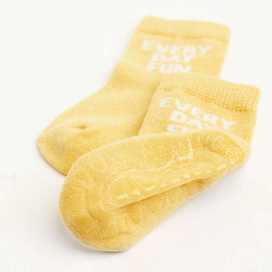Yellow, green and grey socks- 3 pack