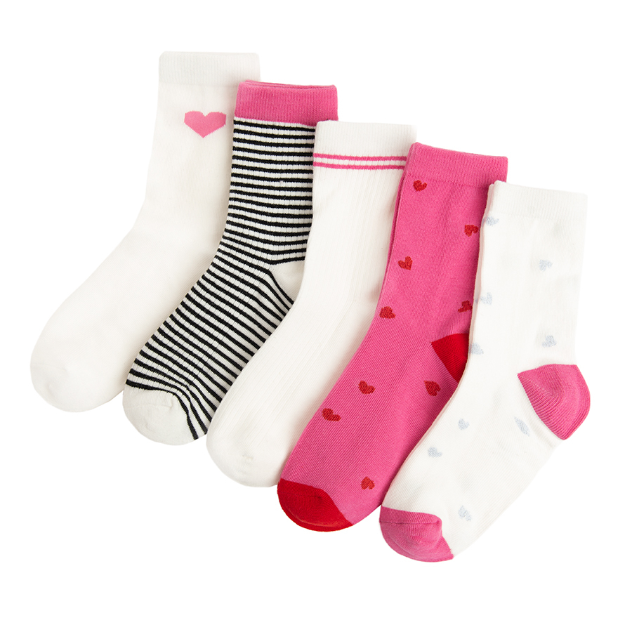 White and red socks with hearts print- 5 pack