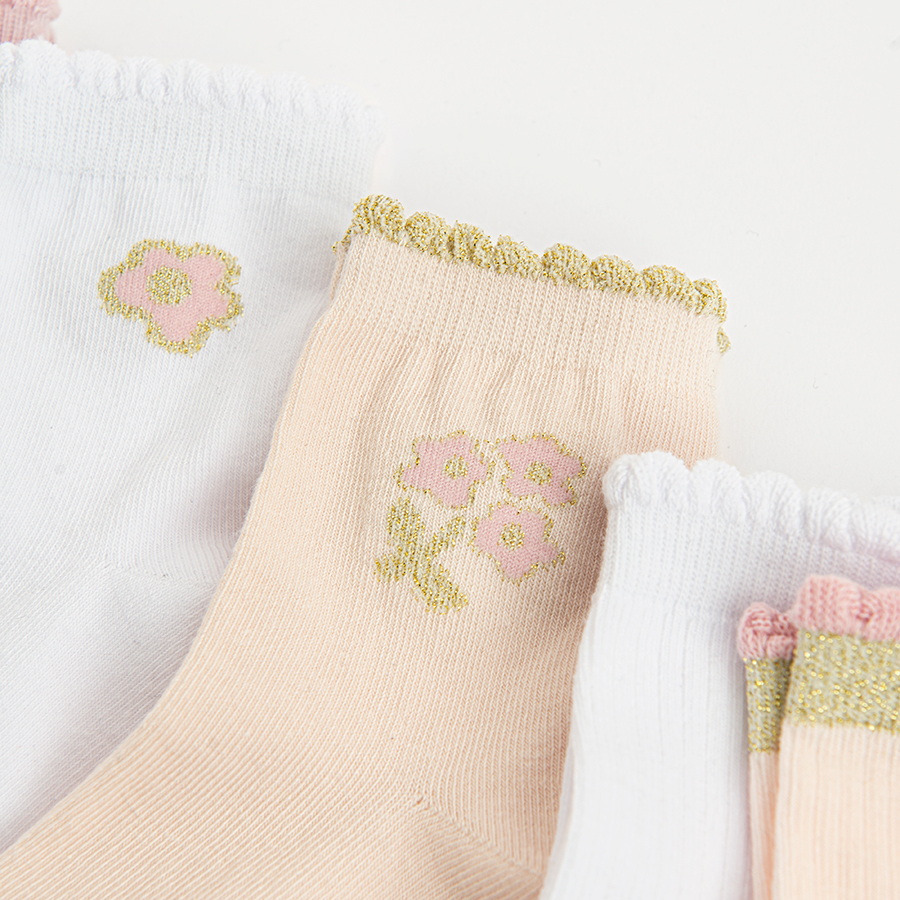 White, pink beige socks with daisies print- 5 pack