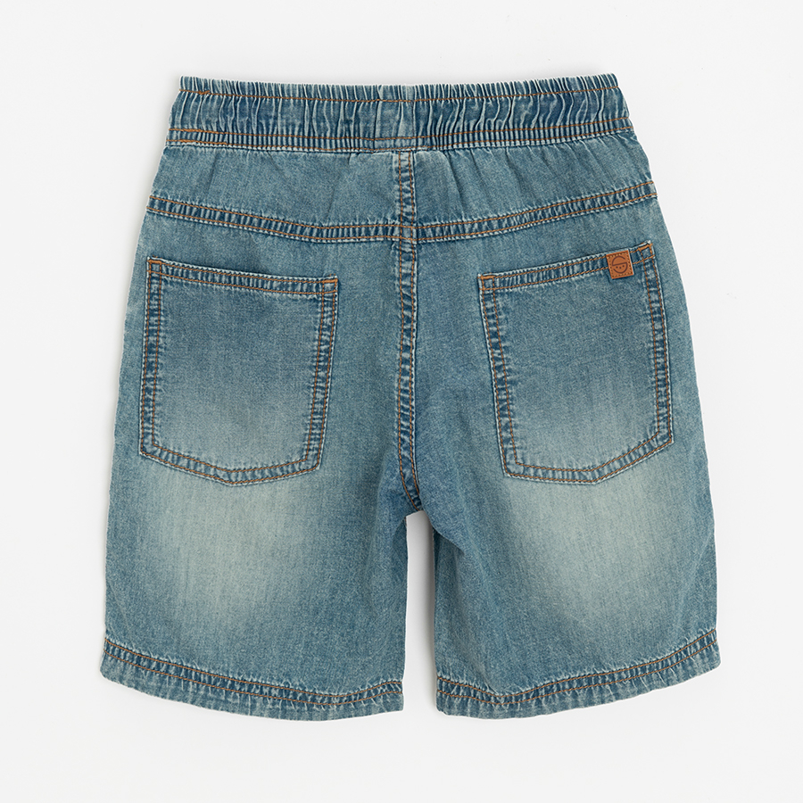 Denim shorts with cord