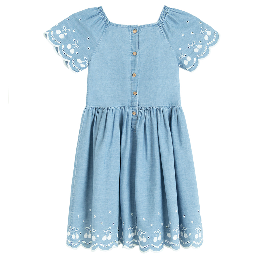 DRESSES CASUAL