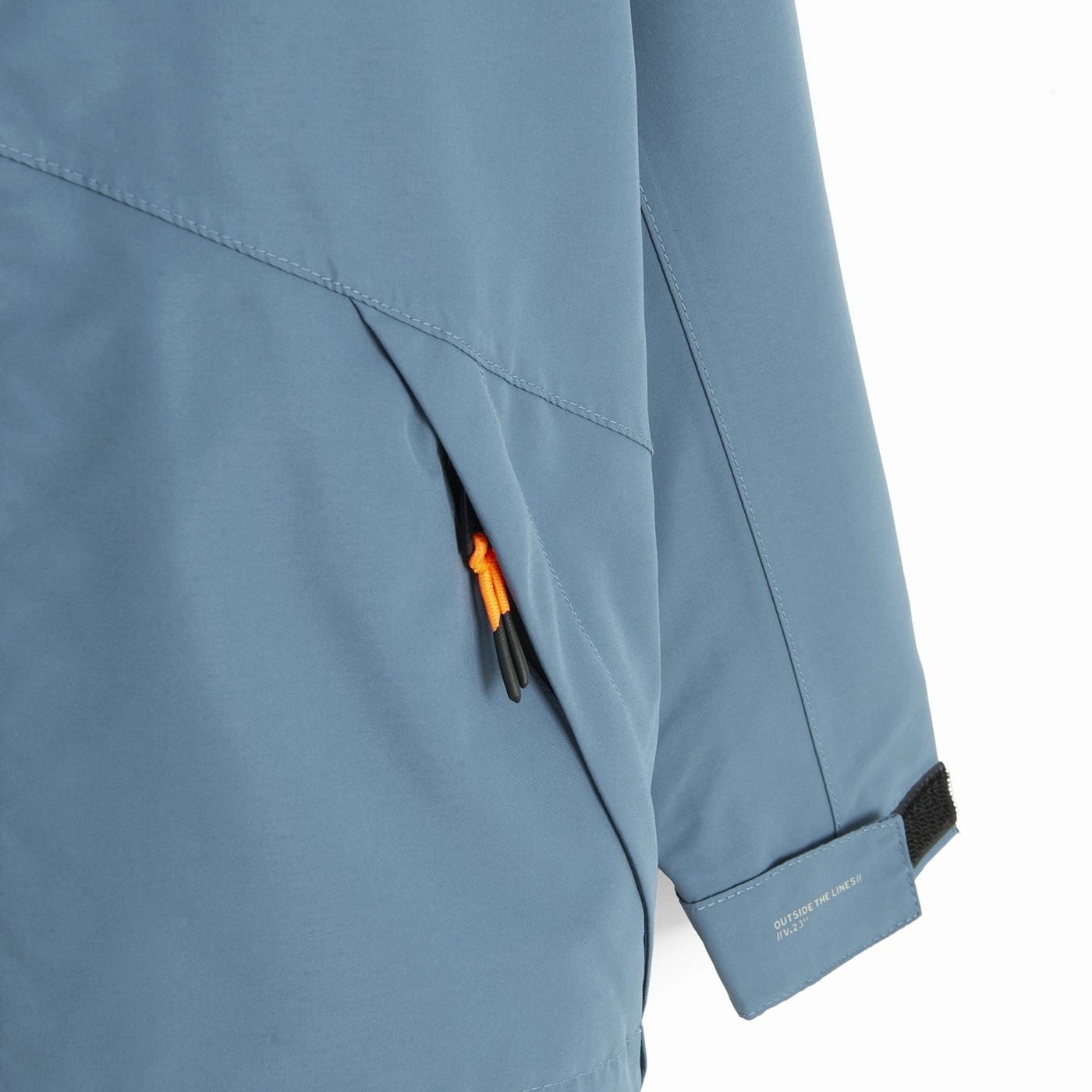 LIGHT JACKETS