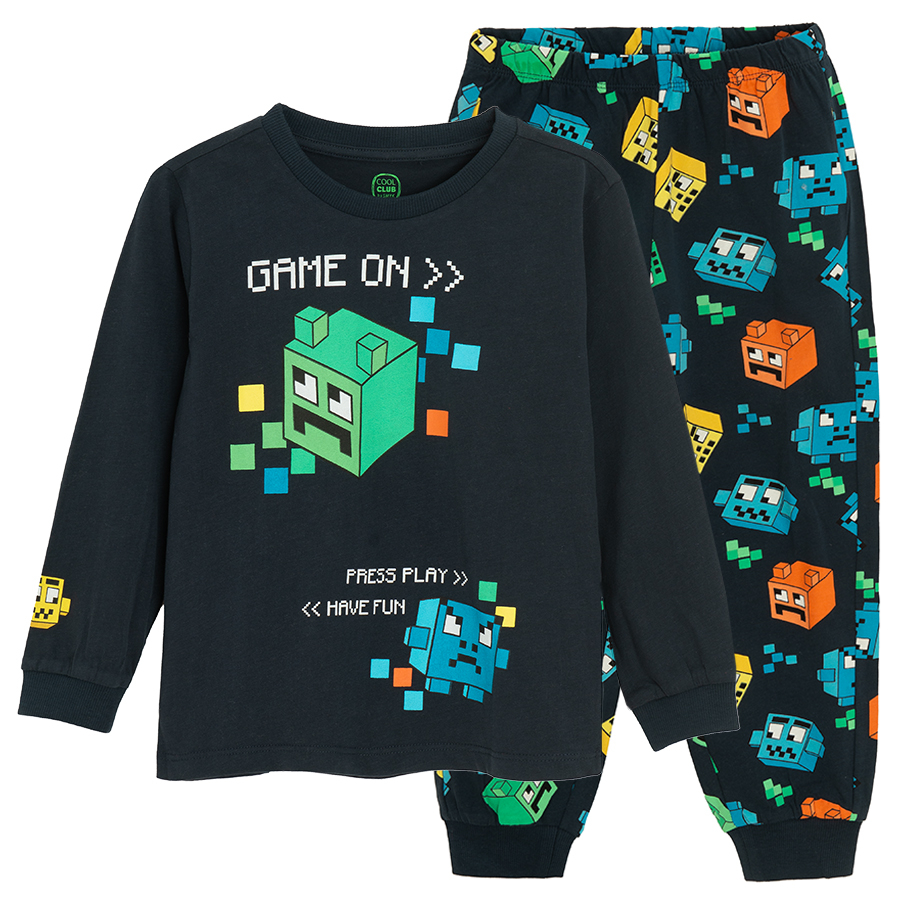 PYJAMAS