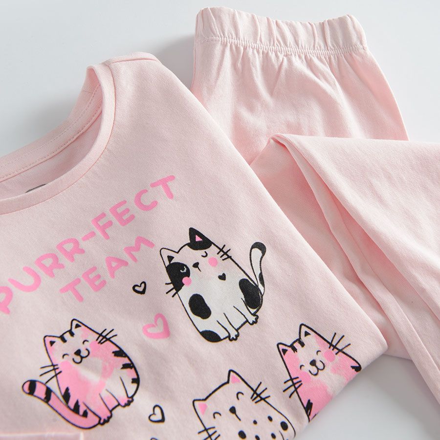 Πυτζάμες ροζ σετ μπλούζα μακρυμάνικη με στάμπα γατούλες και παντελόνι φόρμα