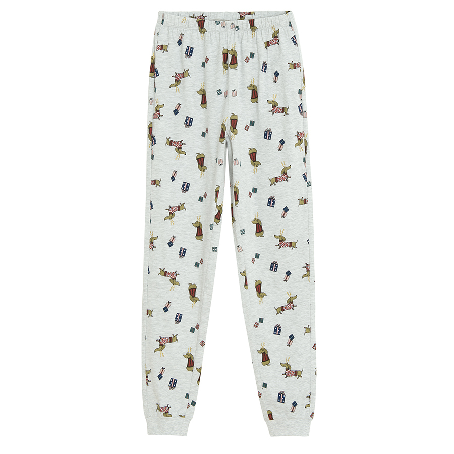 Red long sleeve blouse with raindeer and pants pyjamas