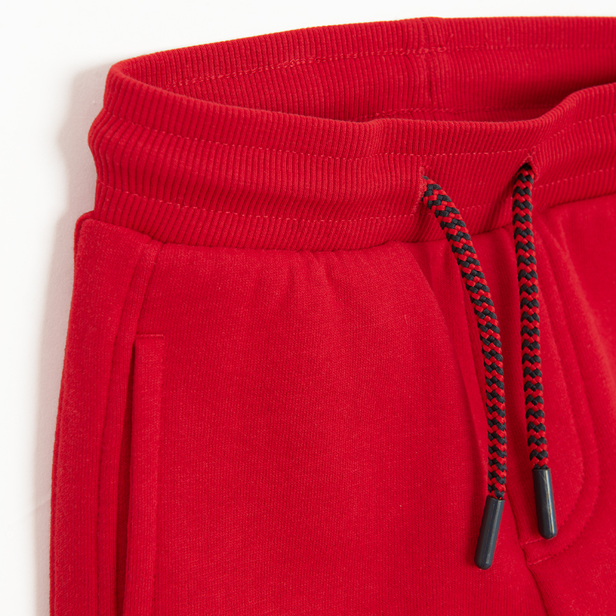 JOGGING PANTS