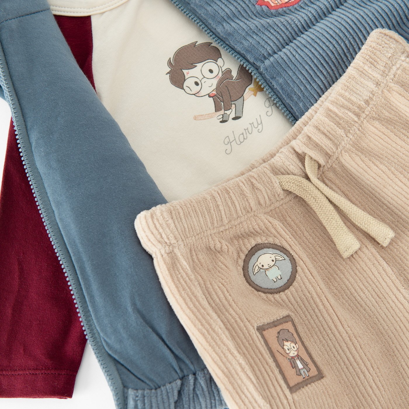 CLOTHING SET