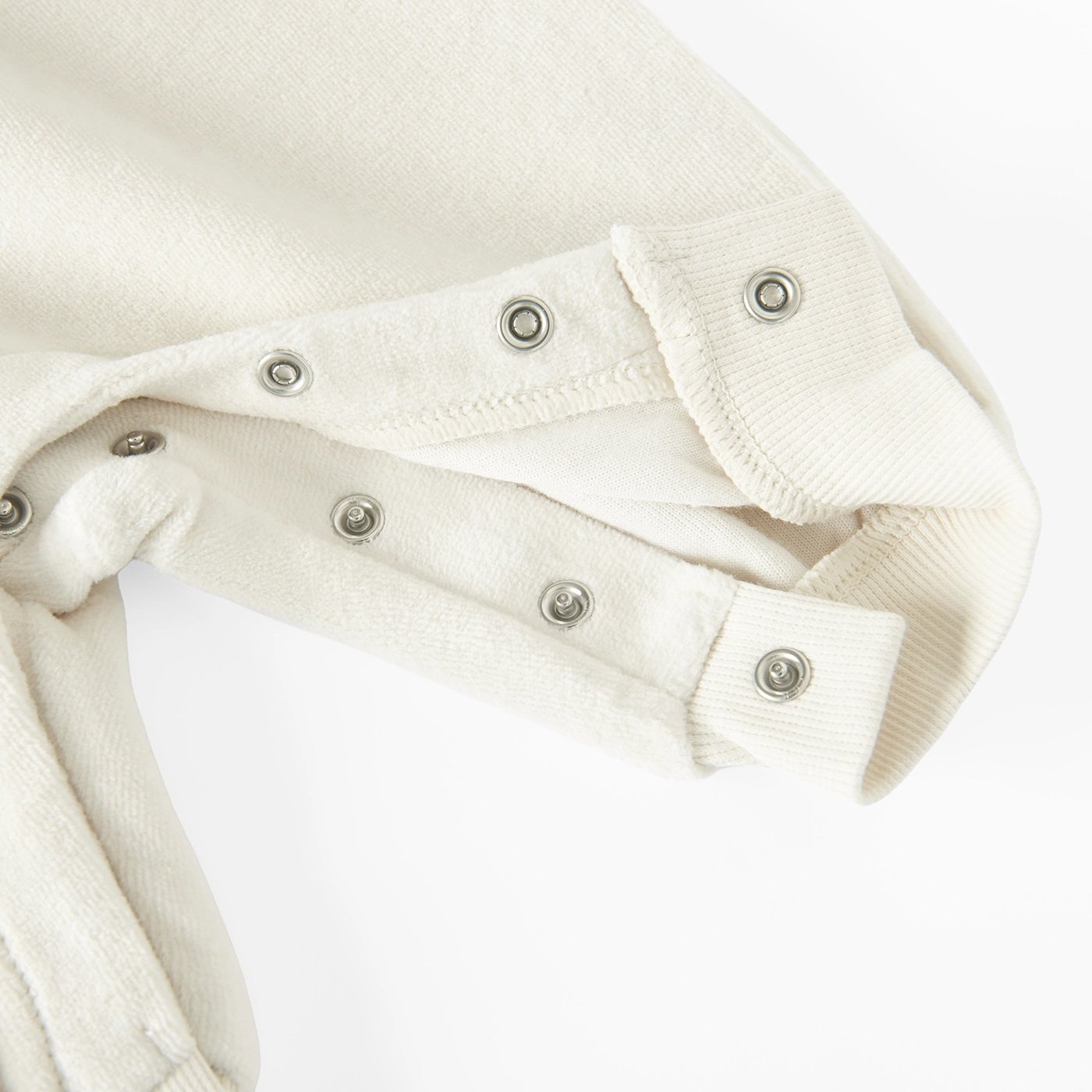 CLOTHING SET