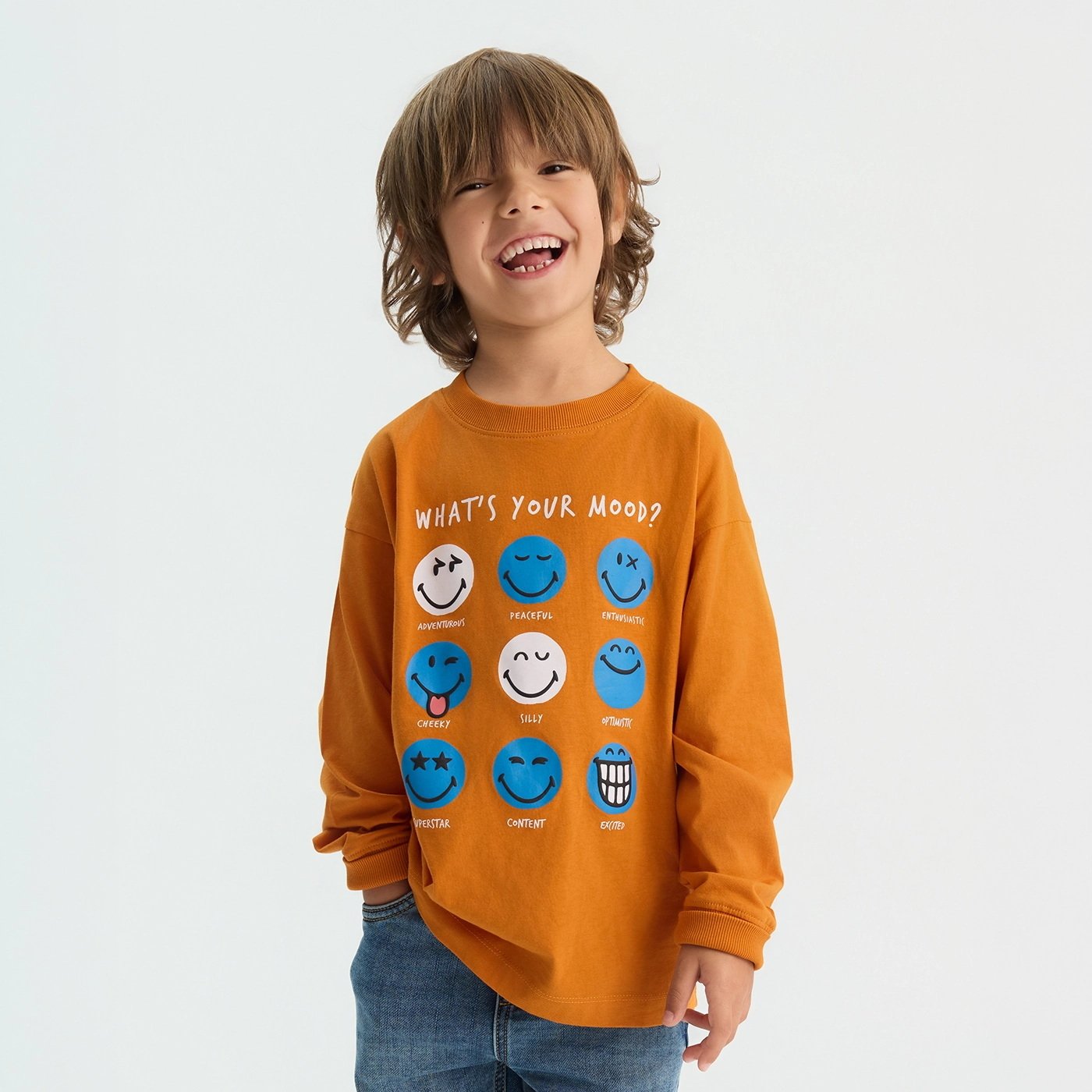 SWEATSHIRT