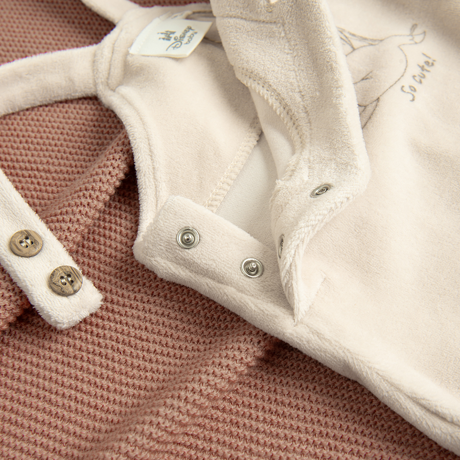 CLOTHING SET